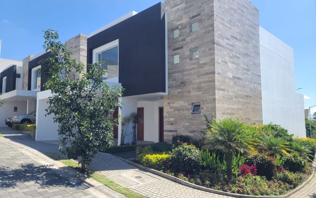 Anantara – Casa (Arriendo)